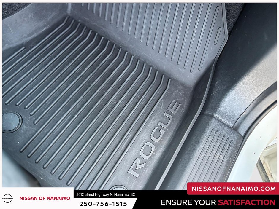 2022 Nissan Rogue S-21