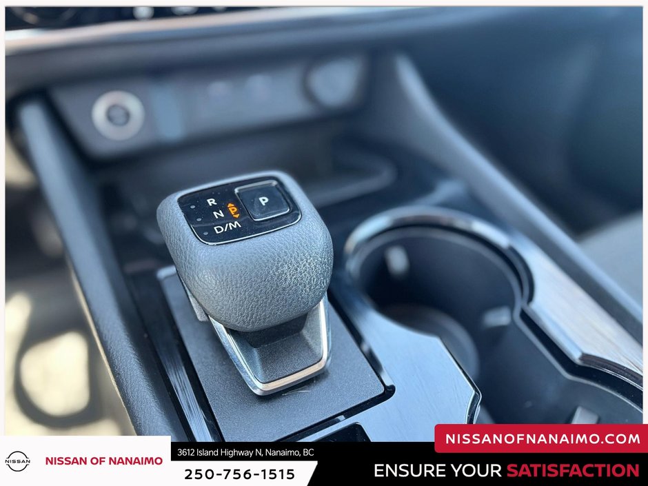 2022 Nissan Rogue S-15