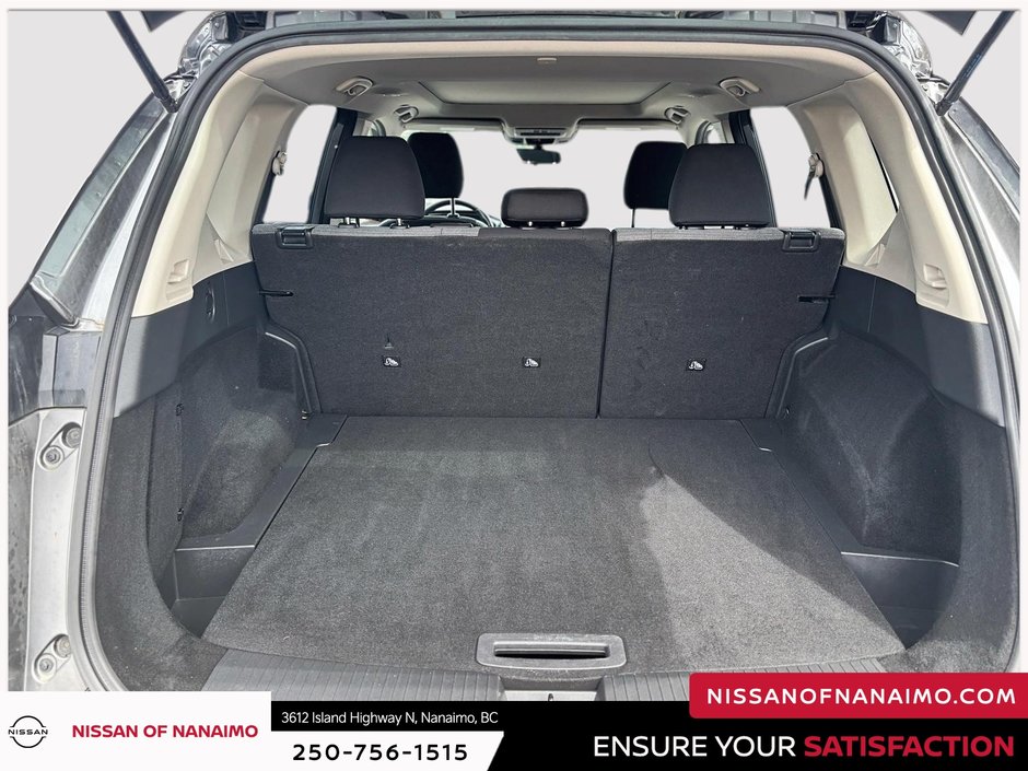 2022 Nissan Rogue SV-9