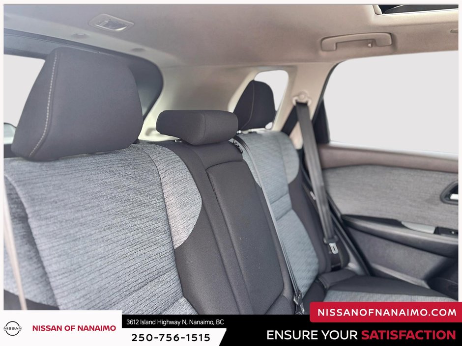 2022 Nissan Rogue SV-22