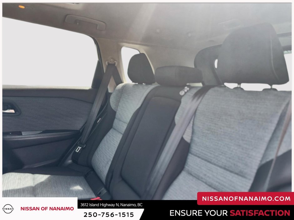 2022 Nissan Rogue SV-21