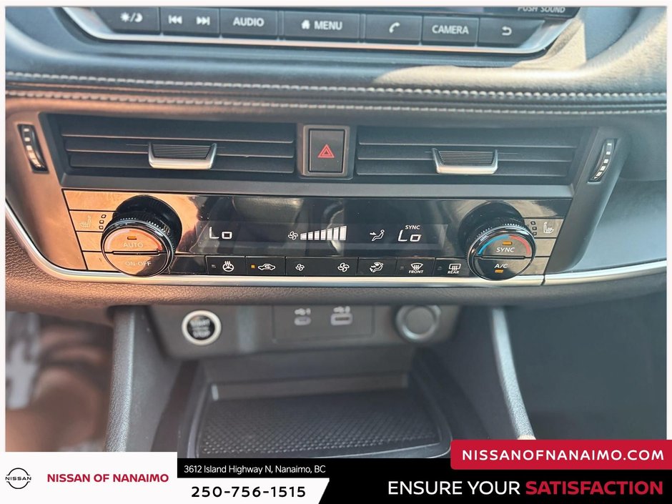 2022 Nissan Rogue S-34