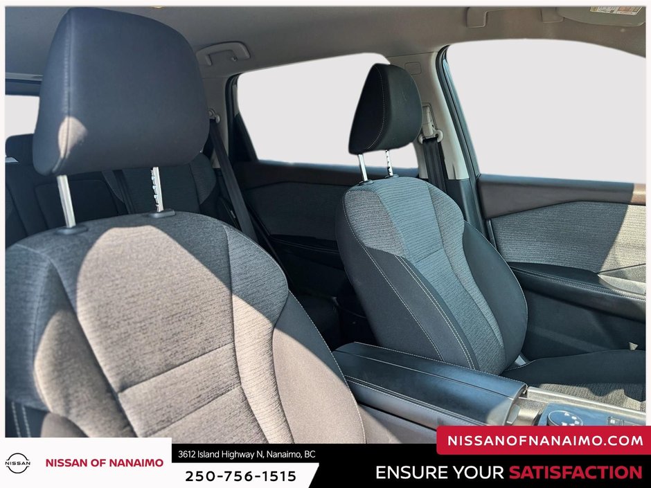 2022 Nissan Rogue S-25