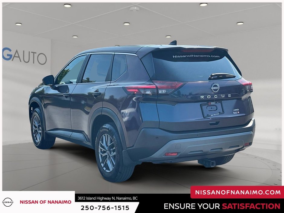 2022 Nissan Rogue S-10