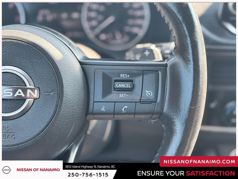 2022 Nissan Rogue S-23