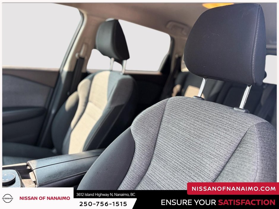2022 Nissan Rogue S-29