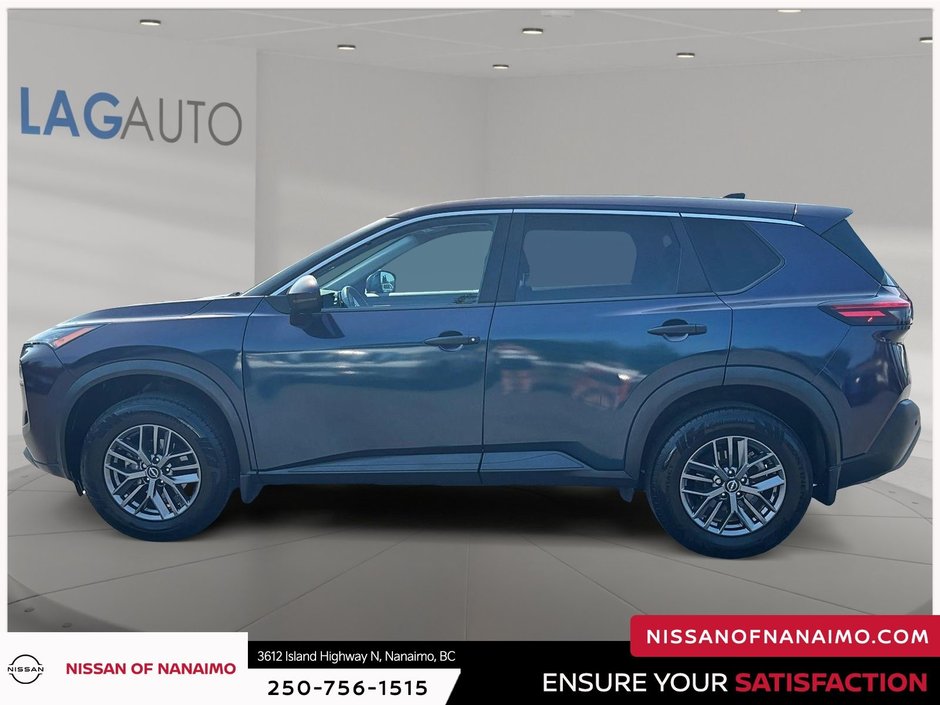 2022 Nissan Rogue S-11