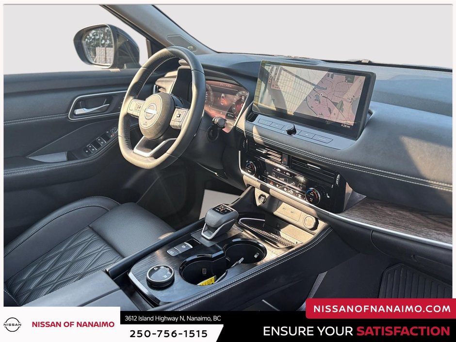 2022 Nissan Rogue Platinum-25