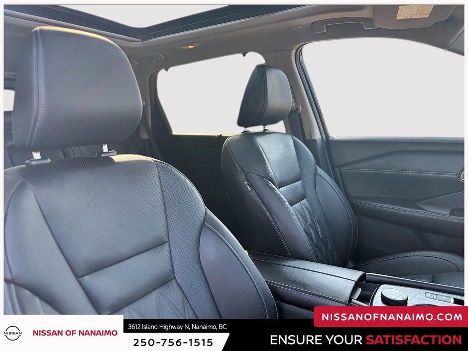 2022 Nissan Rogue Platinum-24