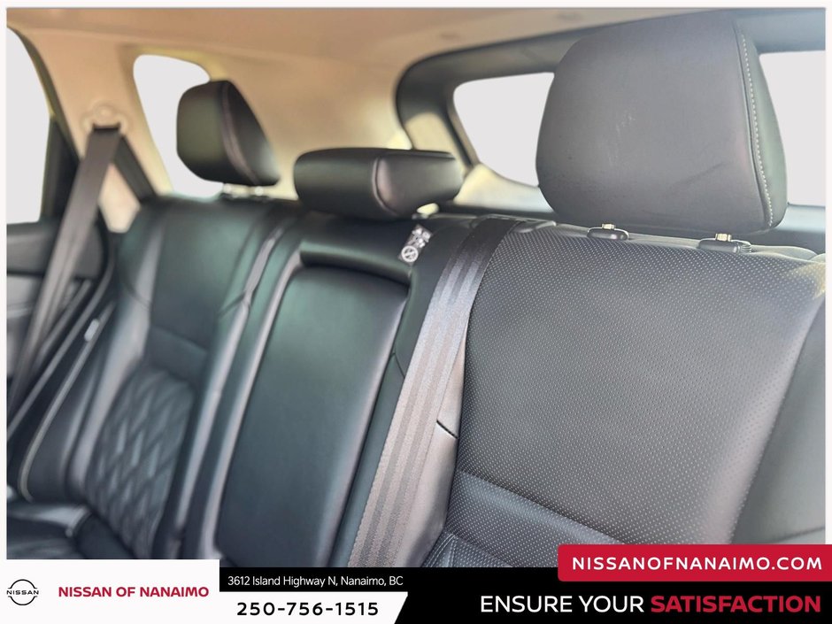 2022 Nissan Rogue Platinum-10