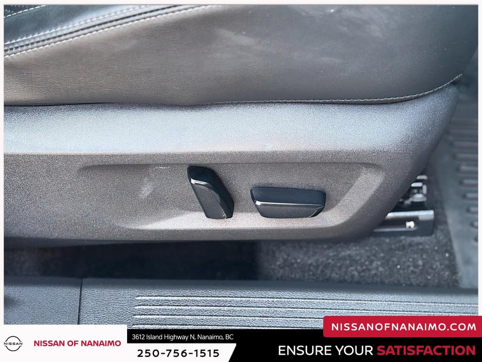 2022 Nissan Rogue Platinum-22