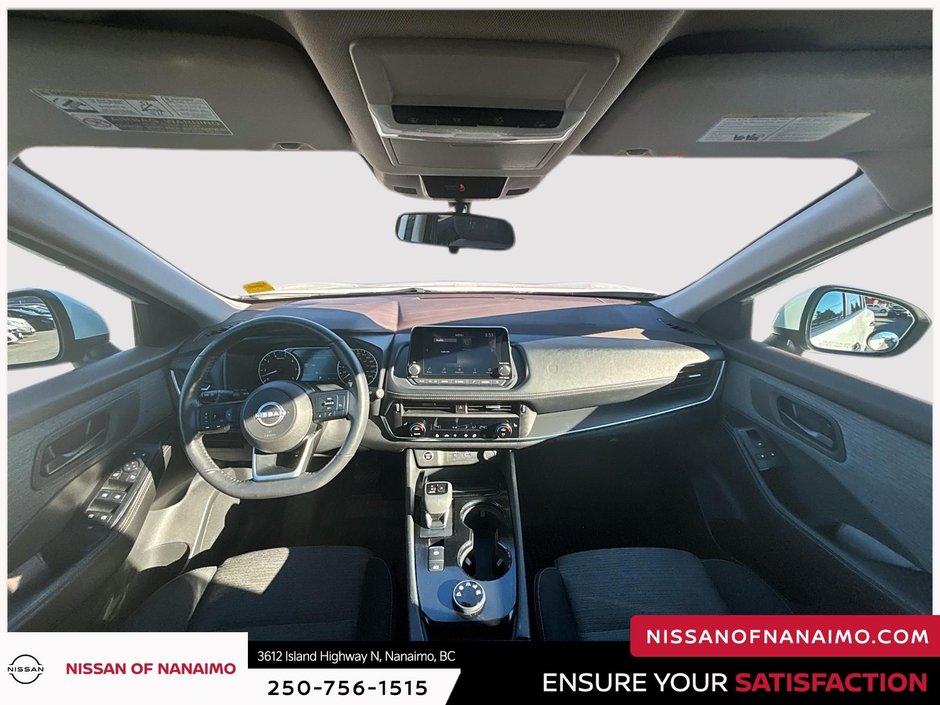 2022 Nissan Rogue S-11