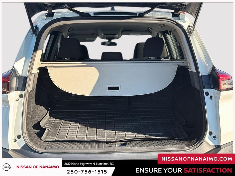 2022 Nissan Rogue S-7