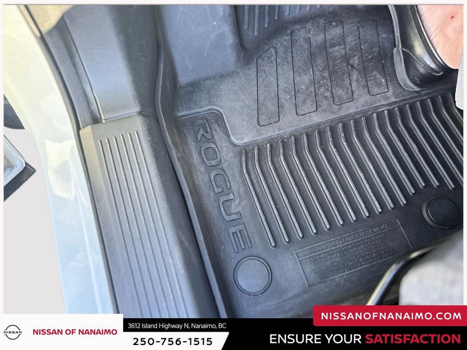 2022 Nissan Rogue S-25