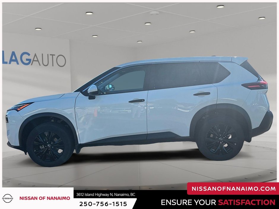 2022 Nissan Rogue S-9