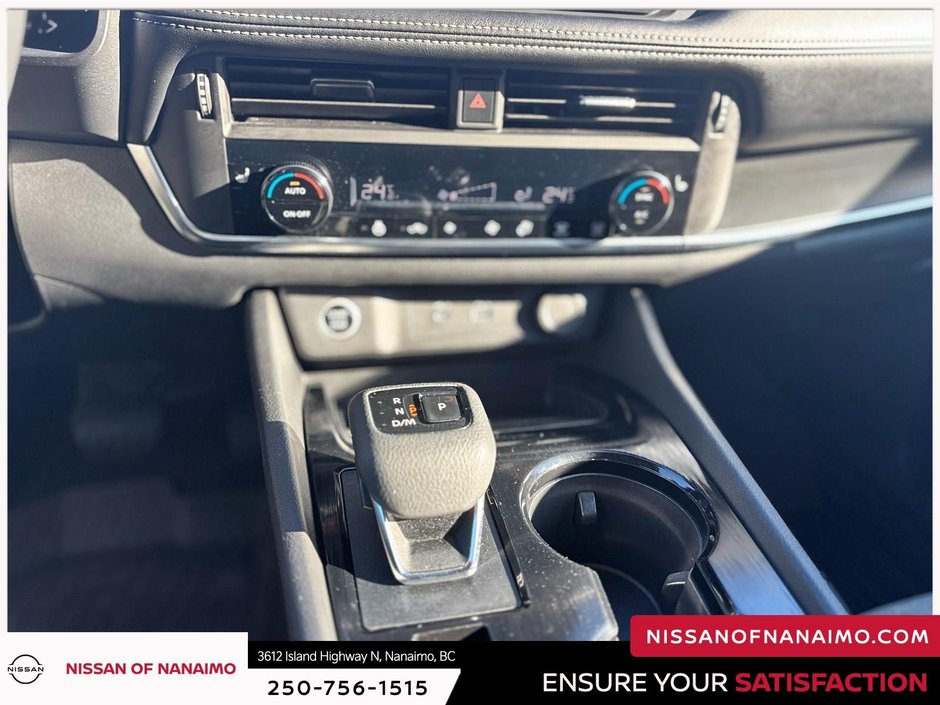 2022 Nissan Rogue S-15