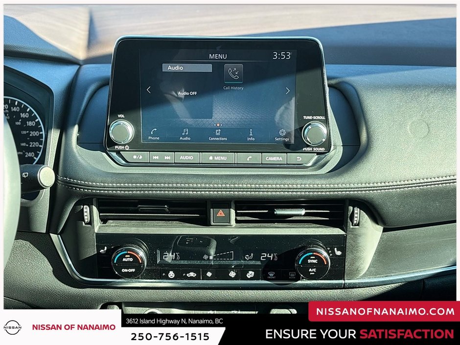 2022 Nissan Rogue S-16