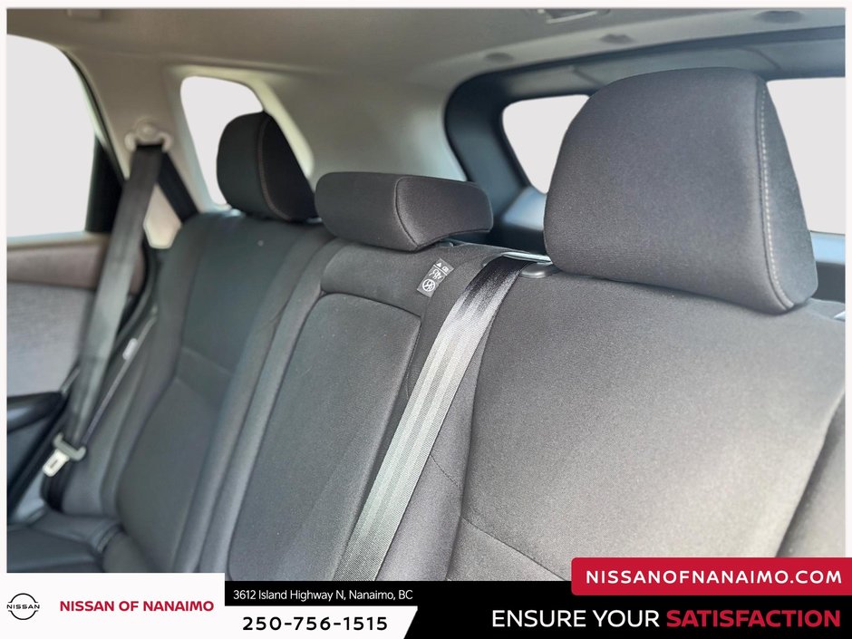 2023 Nissan Rogue S-10