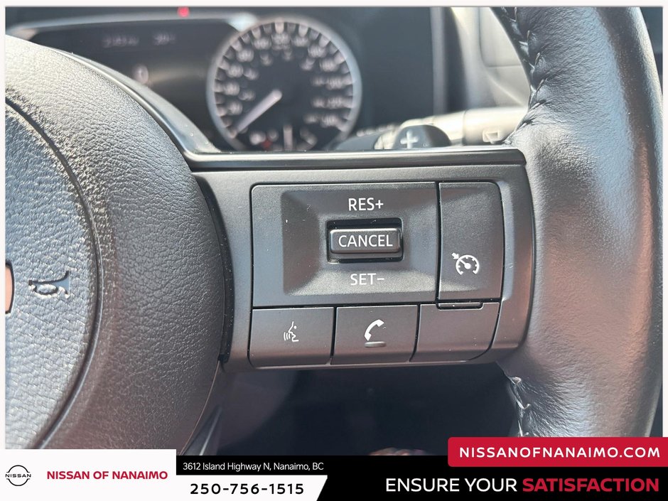2023 Nissan Rogue S-27