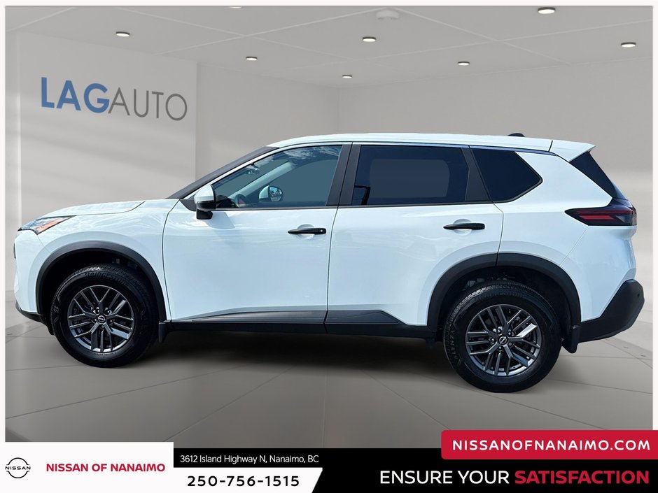 2023 Nissan Rogue S-9