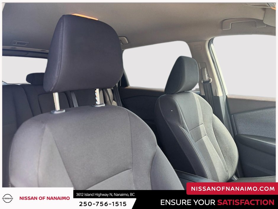 2023 Nissan Rogue S-17