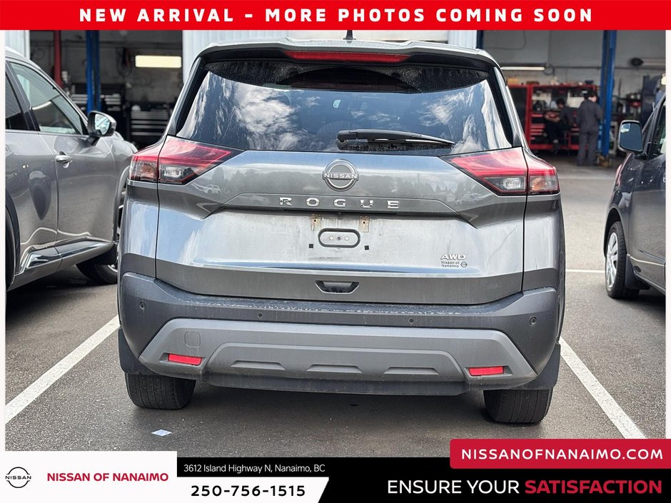 2023 Nissan Rogue S-4