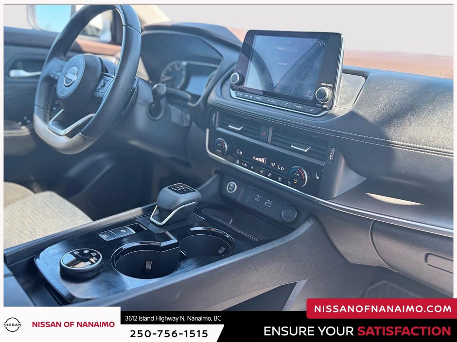 2023 Nissan Rogue SV-38