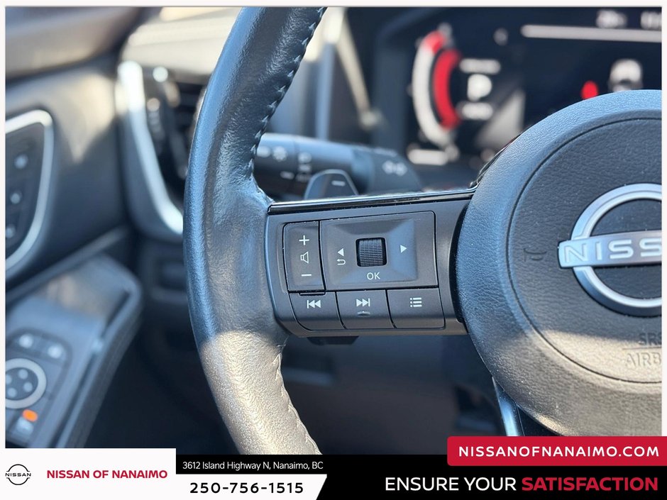 2023 Nissan Rogue Platinum-23