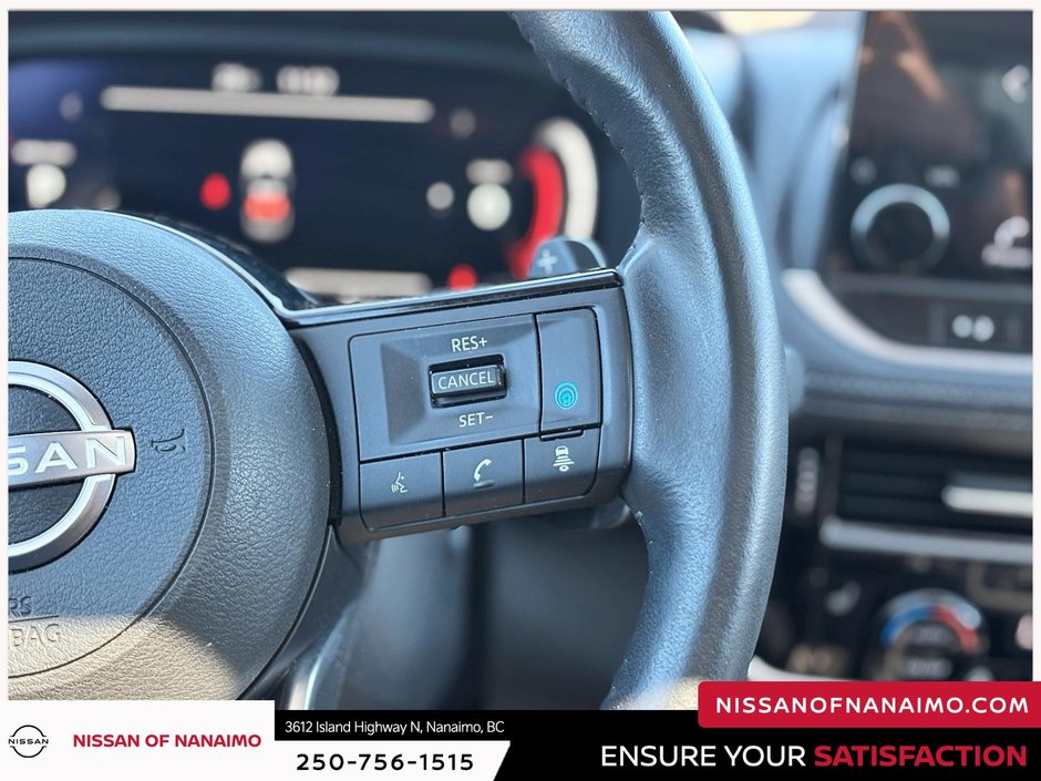 2023 Nissan Rogue Platinum-24