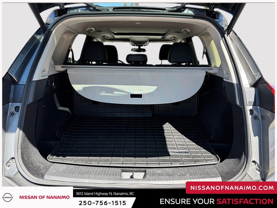 2023 Nissan Rogue Platinum-10