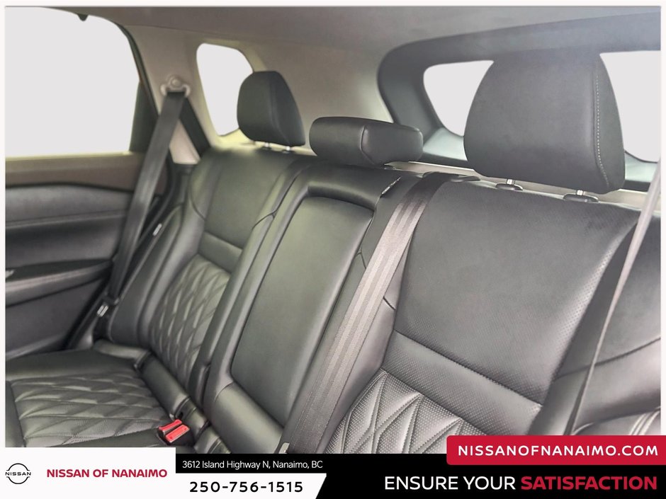 2023 Nissan Rogue Platinum-13