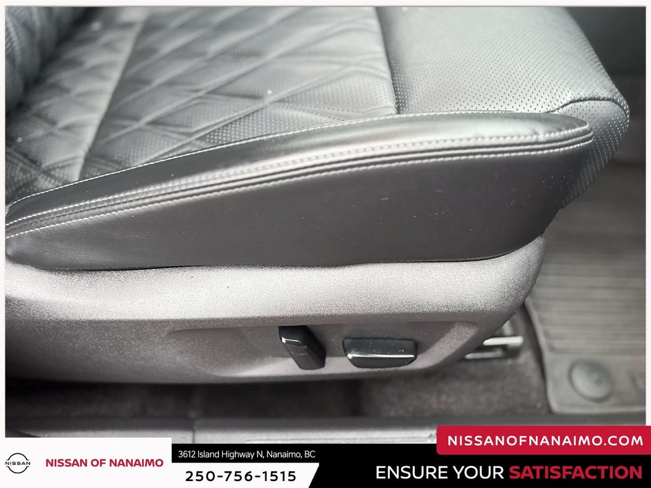 2023 Nissan Rogue Platinum-7