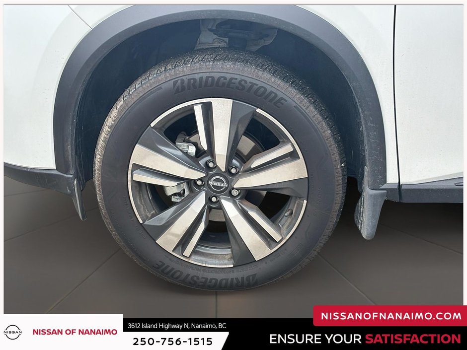 2023 Nissan Rogue SV-18