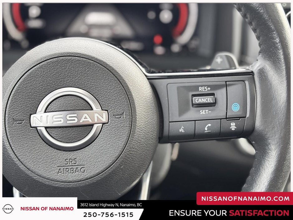 2023 Nissan Rogue Platinum-40