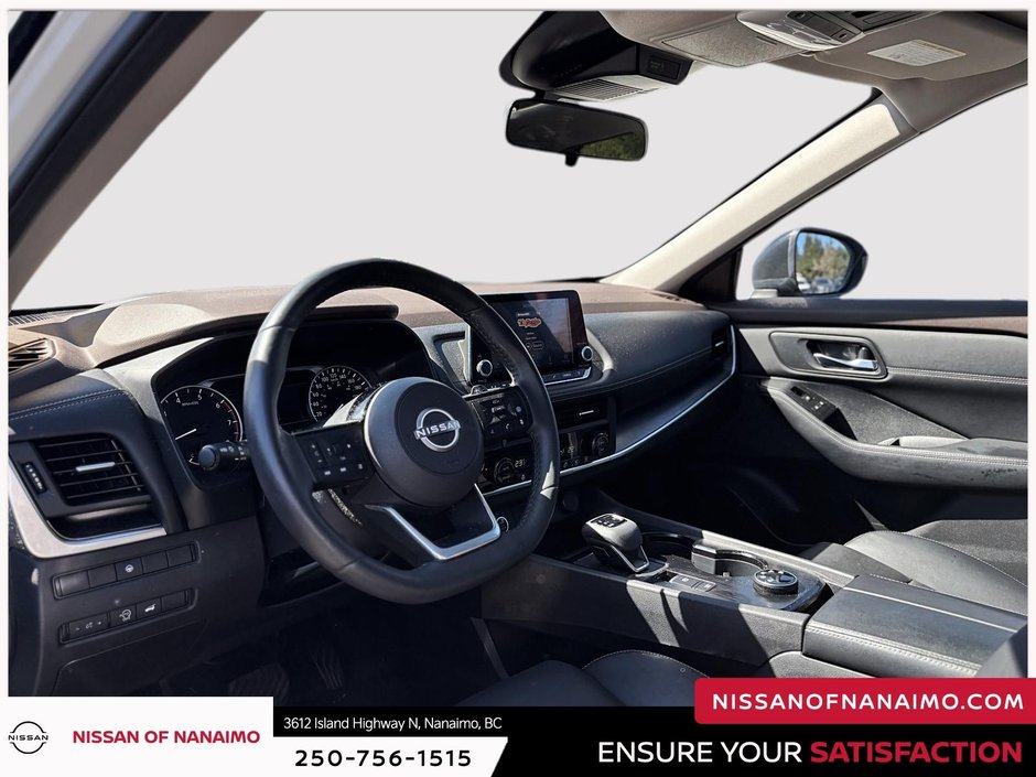 2023 Nissan Rogue SV-22