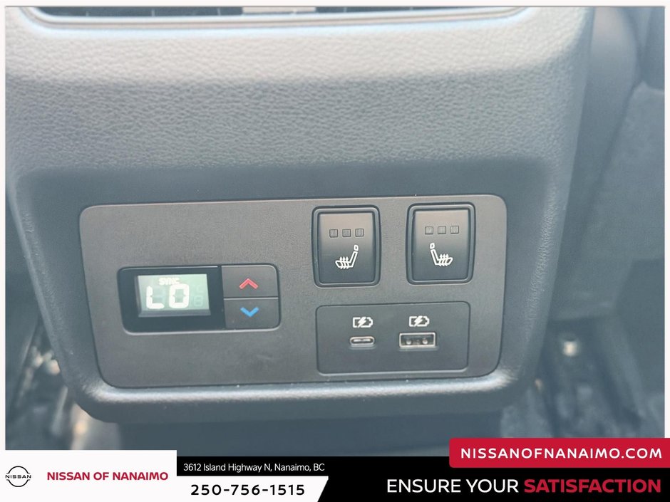 2023 Nissan Rogue SL-29
