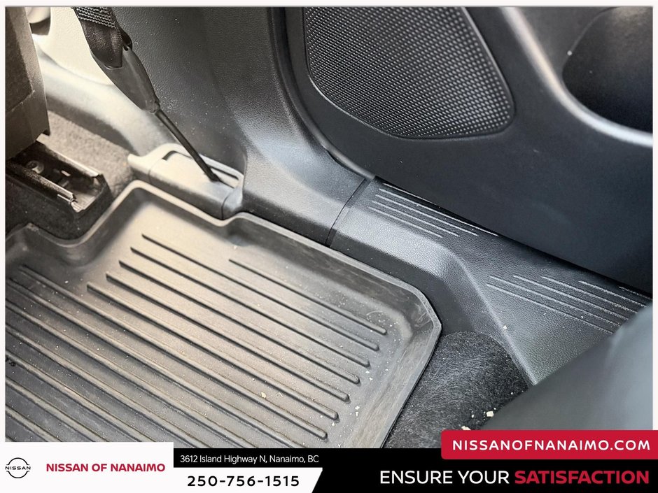 2023 Nissan Rogue SL-20