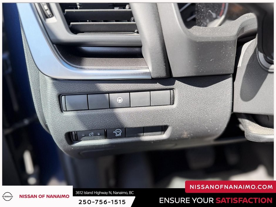 2023 Nissan Rogue SV-10