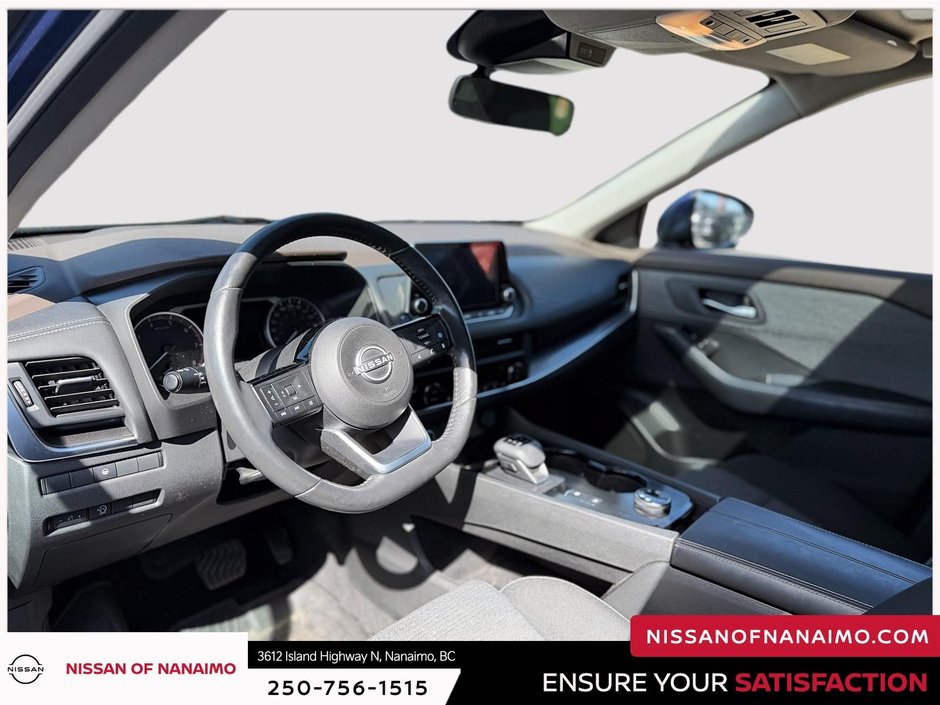 2023 Nissan Rogue SV-18