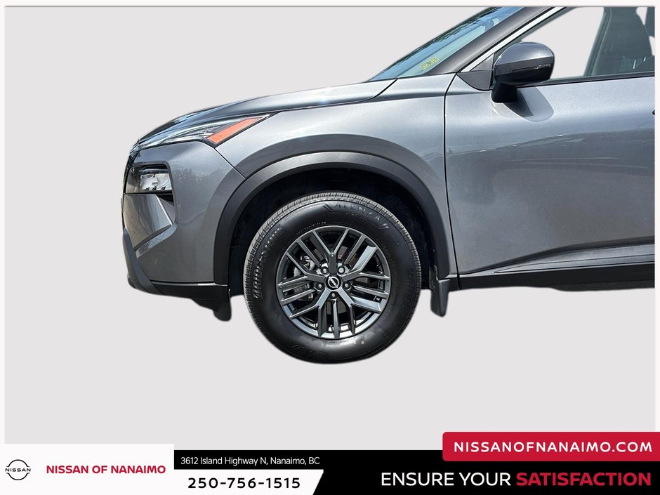2024 Nissan Rogue S-33