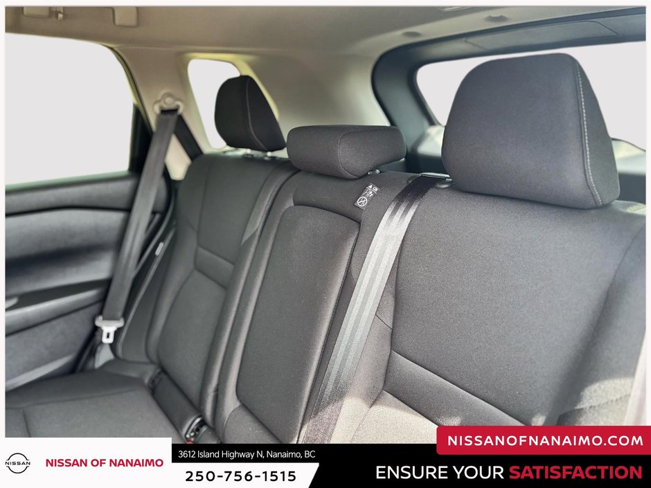 2024 Nissan Rogue S-10