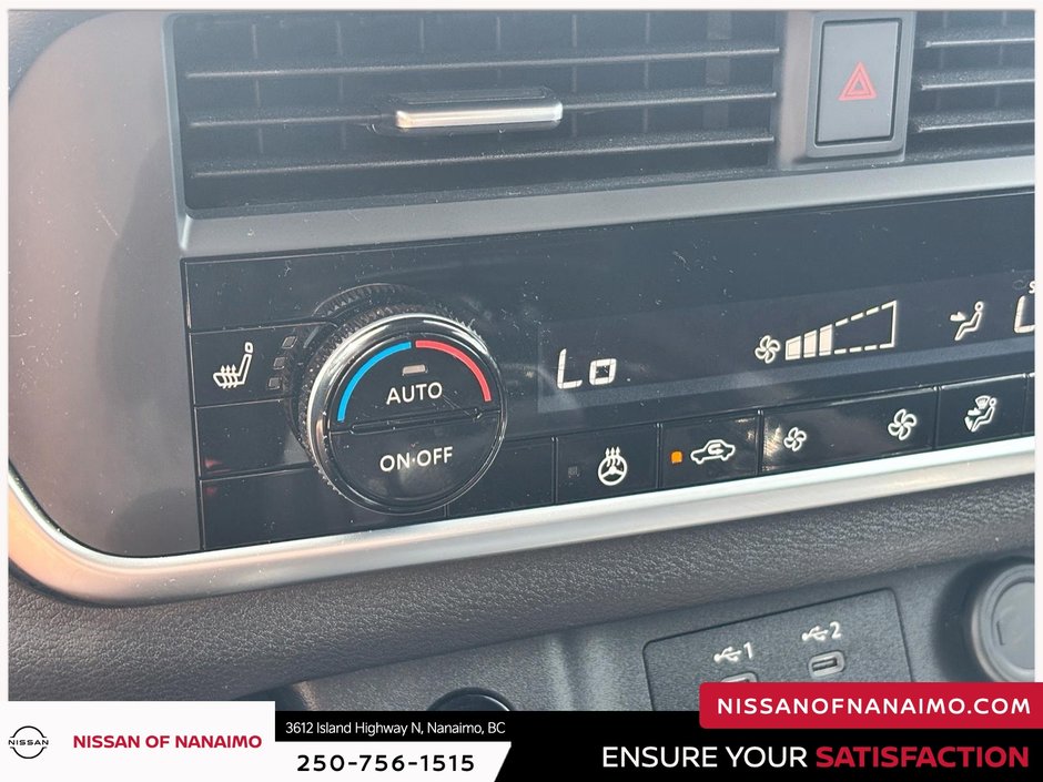 2024 Nissan Rogue S-31