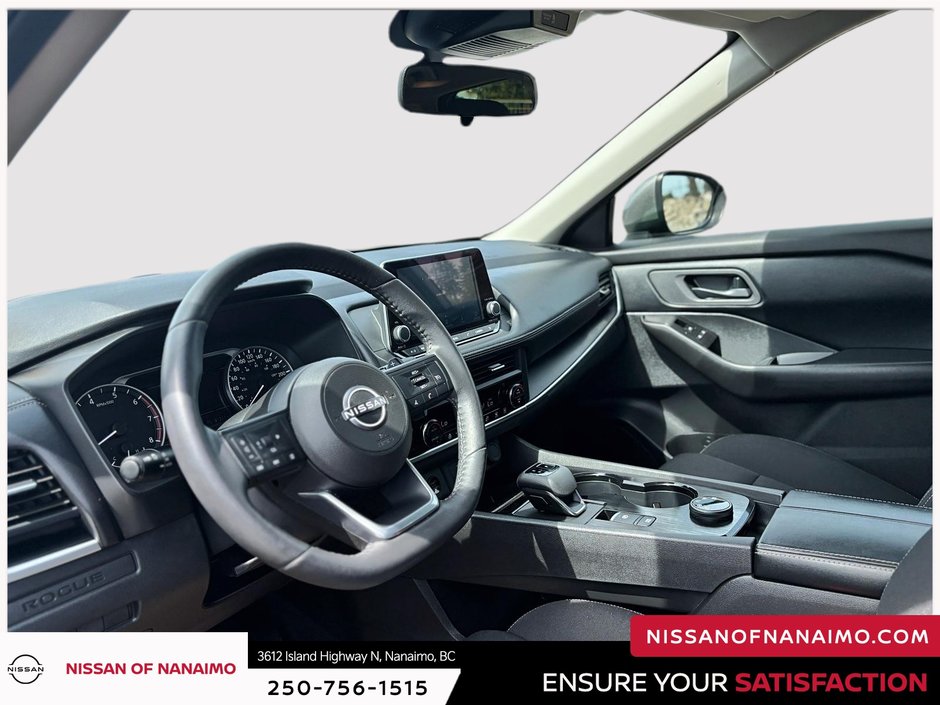 2024 Nissan Rogue S-26