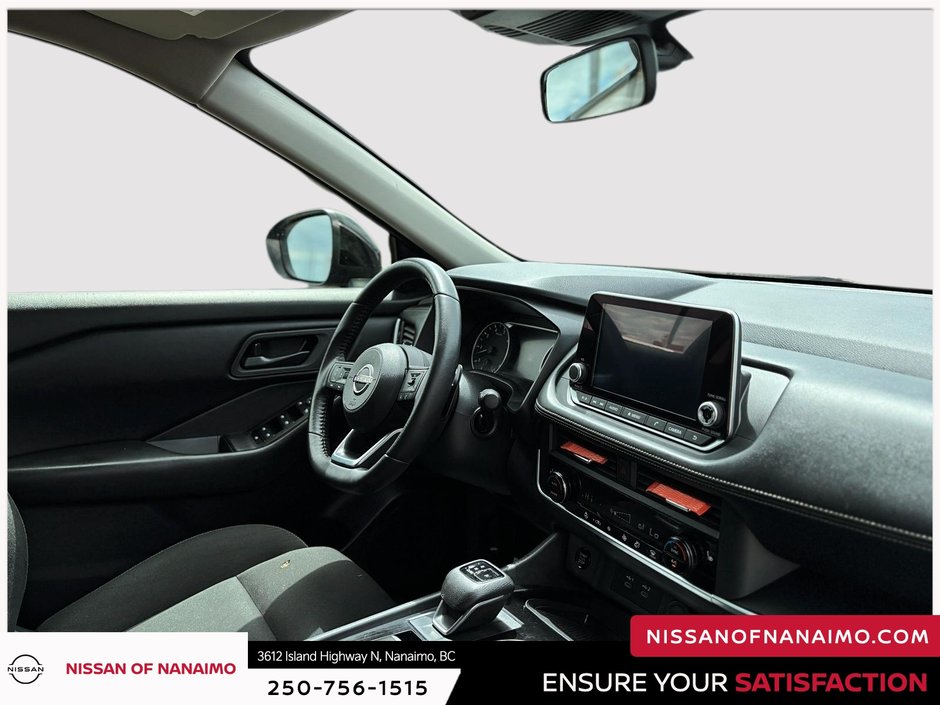 2024 Nissan Rogue S-19