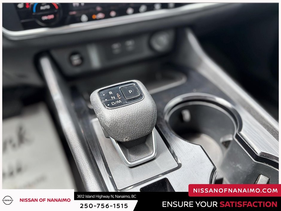 2024 Nissan Rogue S-14