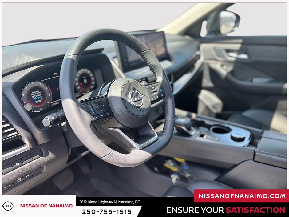 2024 Nissan Rogue SL-32