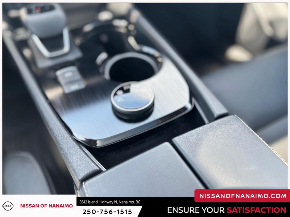 2024 Nissan Rogue SL-20