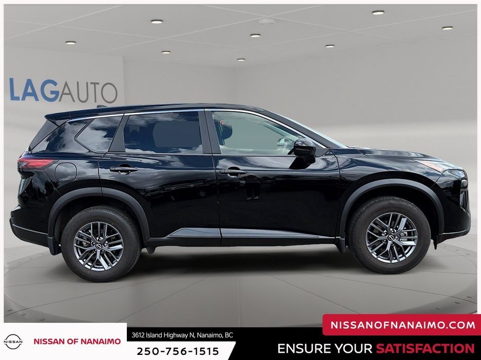 2024 Nissan Rogue S-3