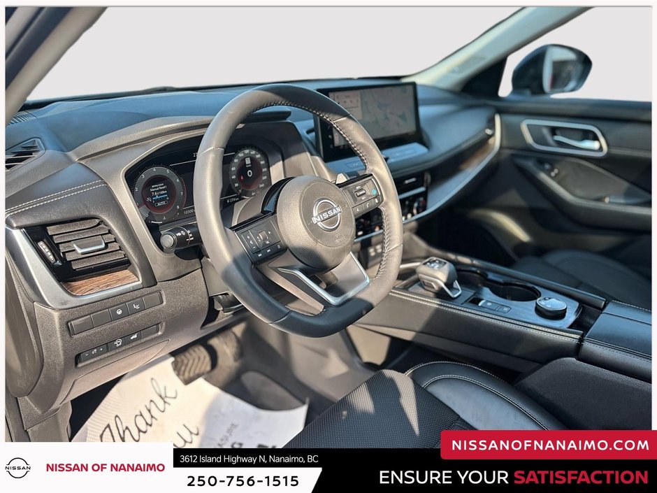 2024 Nissan Rogue Platinum-30