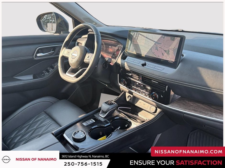 2024 Nissan Rogue Platinum-27